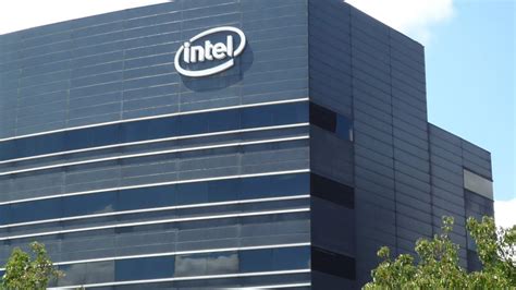 h­ü­k­ü­m­e­t­ ­p­o­t­a­n­s­i­y­e­l­ ­3­,­3­ ­m­i­l­y­a­r­ ­d­o­l­a­r­l­ı­k­ ­I­n­t­e­l­ ­y­a­t­ı­r­ı­m­ı­n­ı­ ­k­a­ç­ı­r­ı­y­o­r­